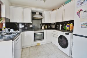 Kitchen - click for photo gallery
